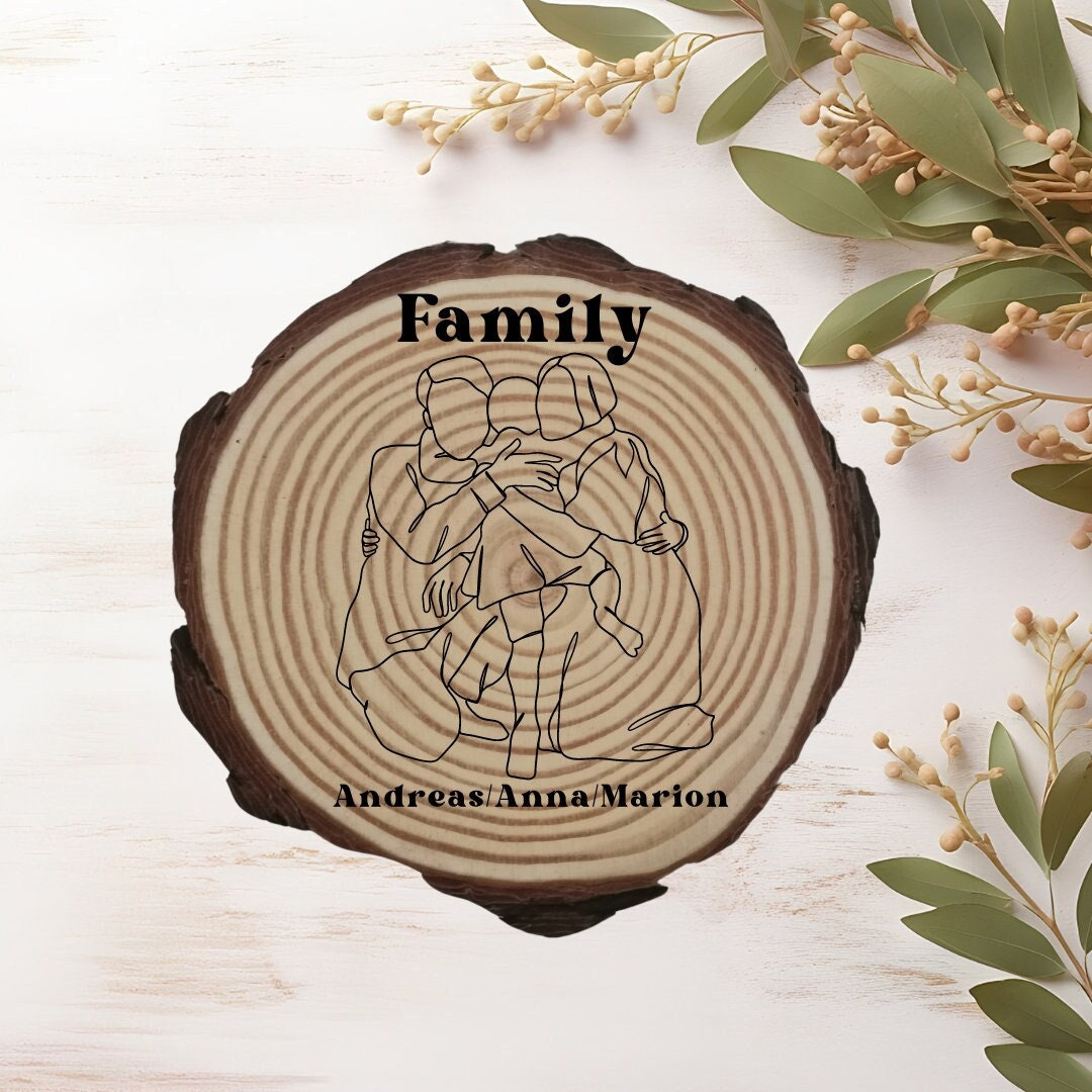 Personalisierte Naturholzscheibe für Familien, als einzigartige Deko oder als Hausschild, für Mama, Papa, Oma, aus Kiefernholz