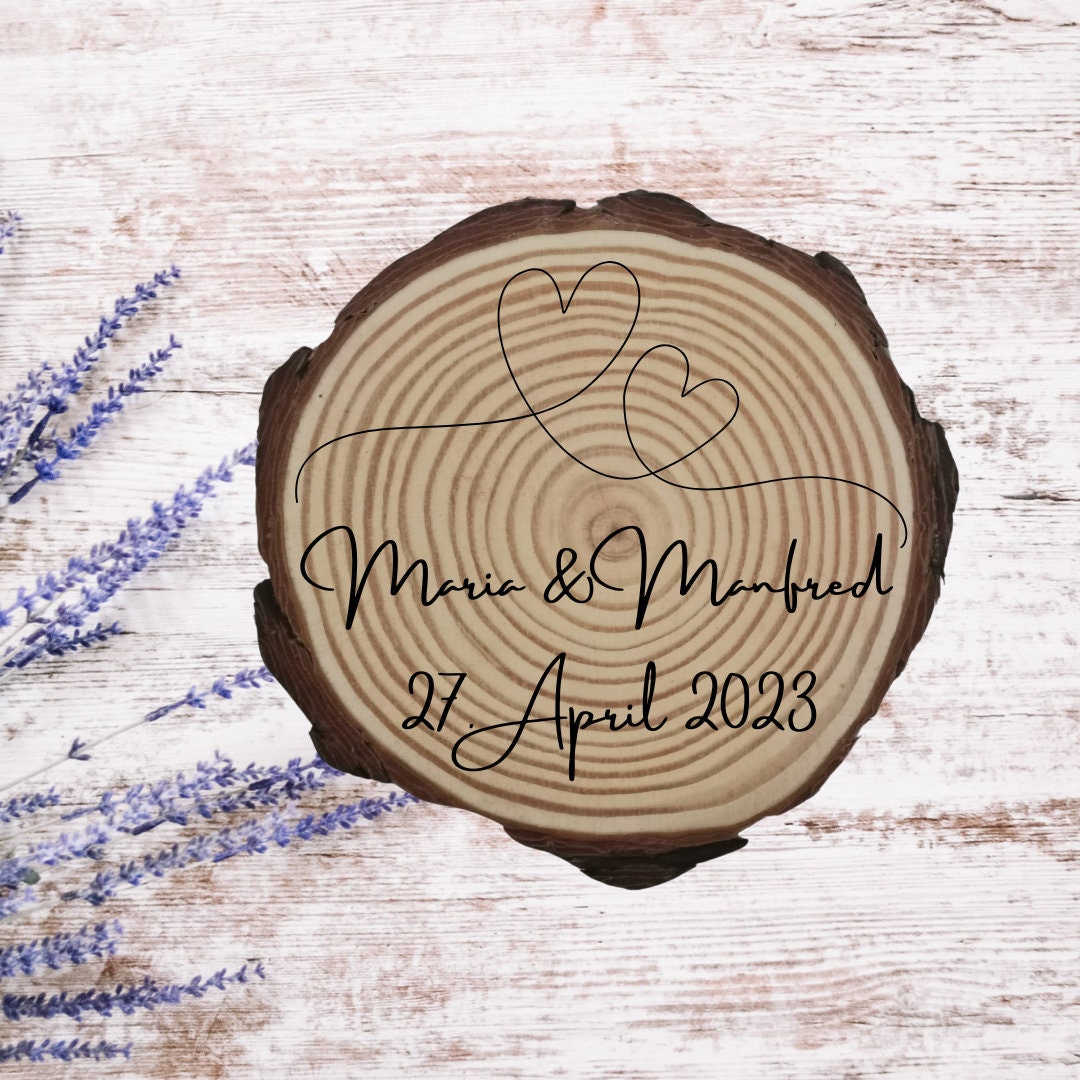 Personalisierte Naturholzscheibe aus Kiefernholz für Hochzeit, Geburtstag, für Paare zu Weihnachten, Gleichgeschlechtliche Ehepaare
