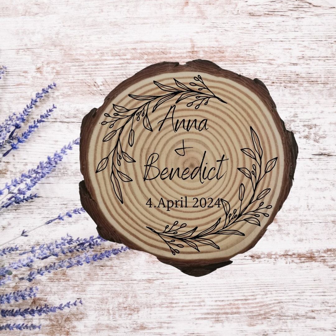 Personalisierte Naturholzscheibe aus Kiefernholz für Hochzeit, Gastgeschenk, für Paare zu Weihnachten, Gleichgeschlechtliche Ehepaare