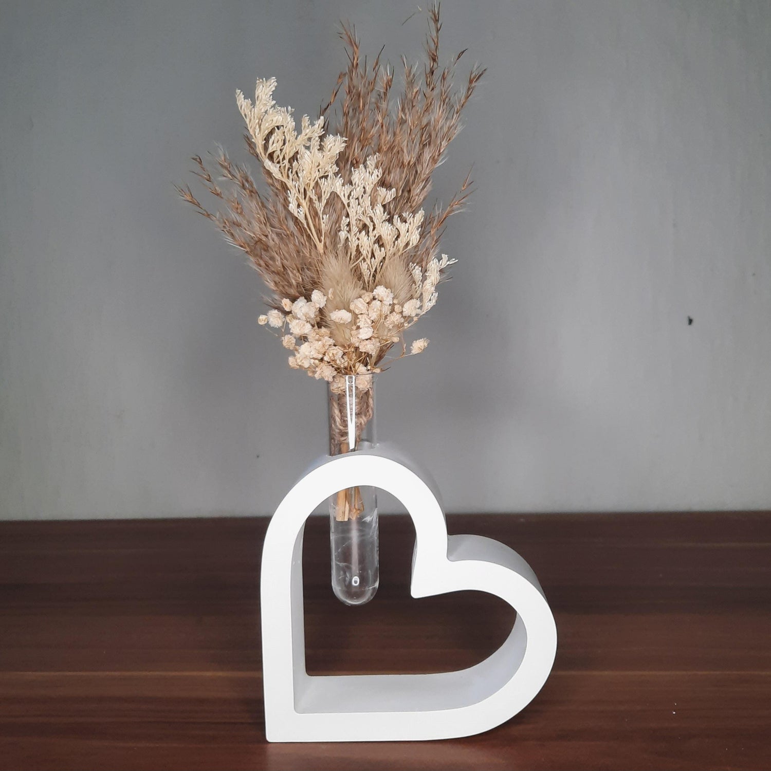 Vase in Herzform mit Trockenblumen, Valentinstag, Muttertag, Geschenkset, Kleinigkeit, Geschenkideen, Oma, Ostern