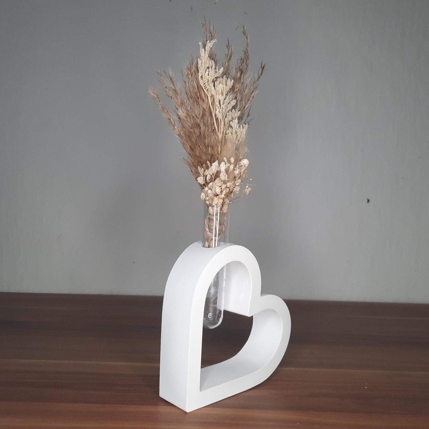 Vase in Herzform mit Trockenblumen, Valentinstag, Muttertag, Geschenkset, Kleinigkeit, Geschenkideen, Oma, Ostern